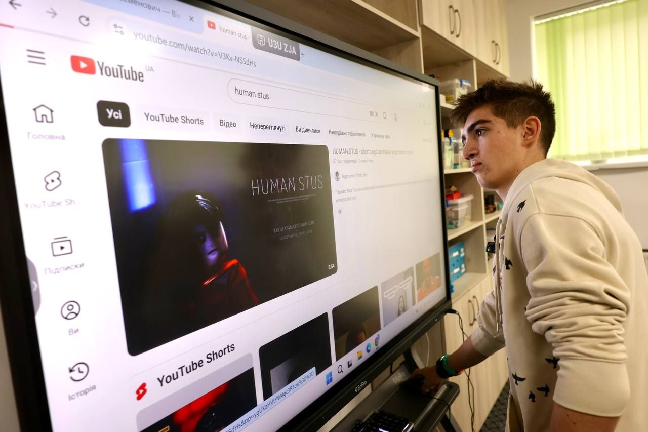 Фільм про Василя Стуса - школяр зі Львова створив унікальний ролик про поет Фільм про Василя Стуса - школяр зі Львова створив унікальний ролик про поет