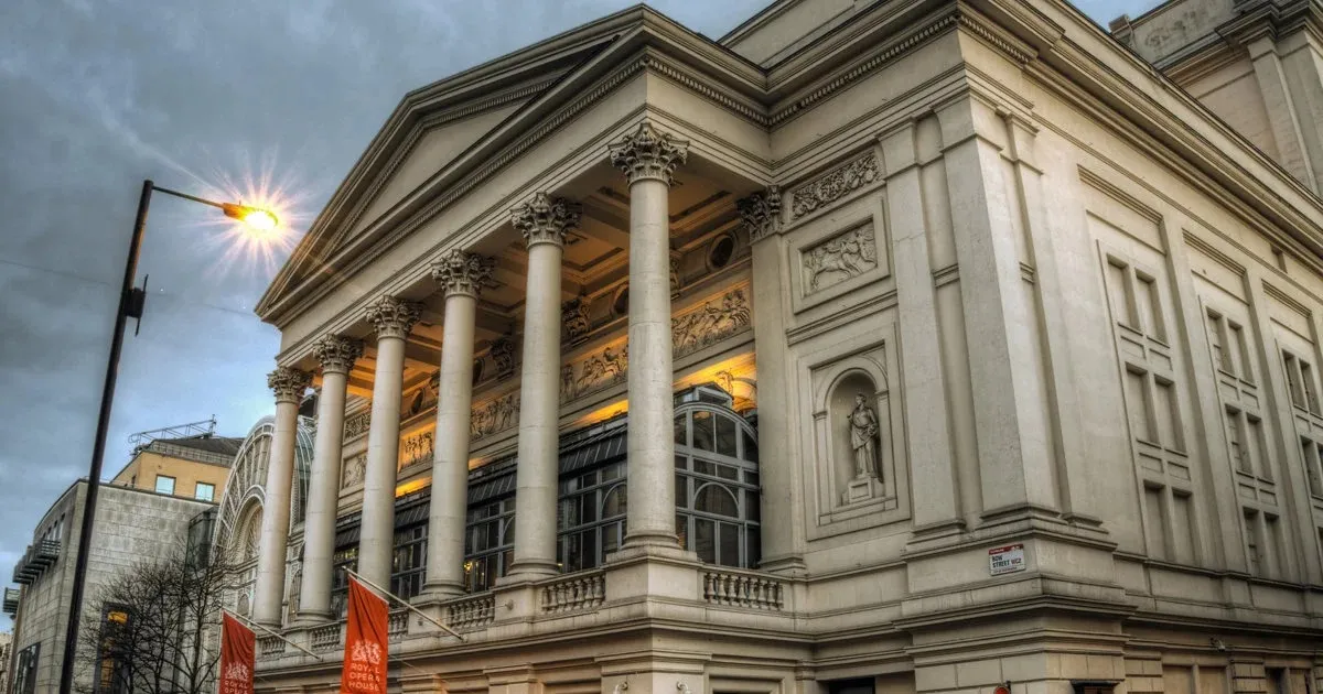 Королевский оперный театр / фото Advisir.Travel Королевский оперный театр / фото Advisir.Travel