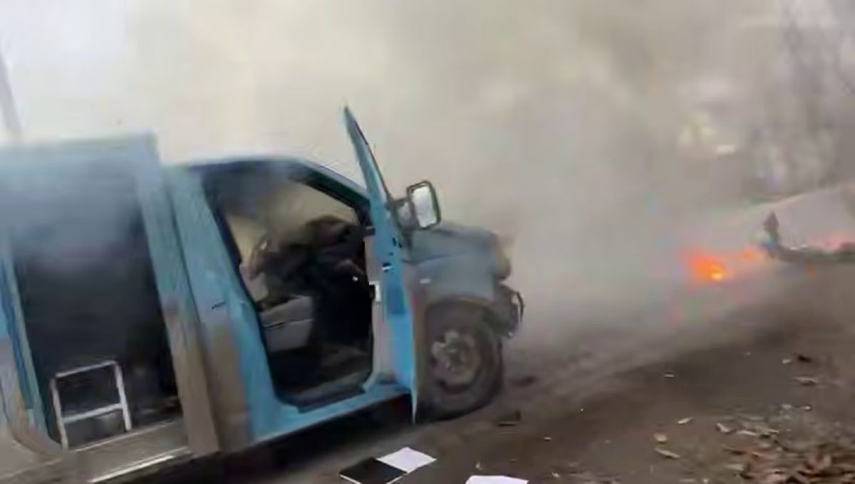 Ворог атакував дронами авто з волонтерами та журналістами - 24 Канал