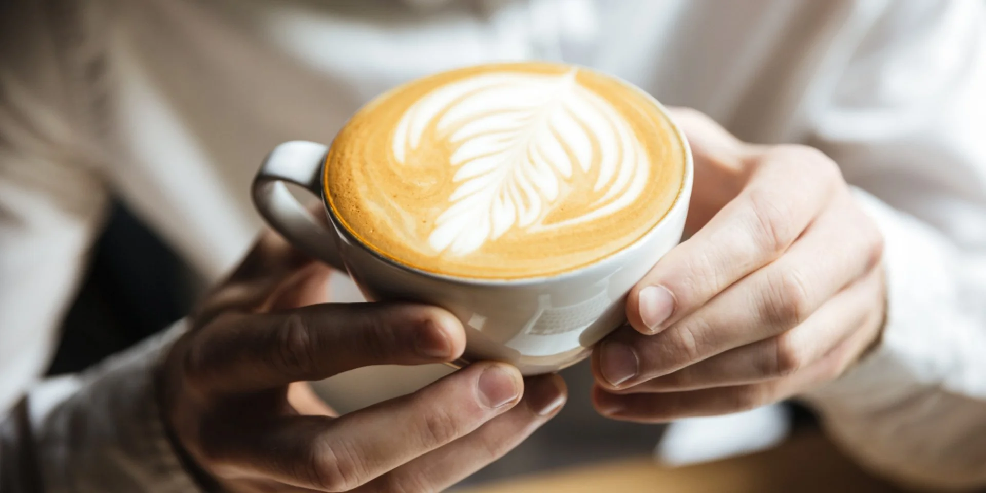 Напої та кава українською - як правильно сказати капучіно, еспрессо, сок, кофе Напої та кава українською - як правильно сказати капучіно, еспрессо, сок, кофе