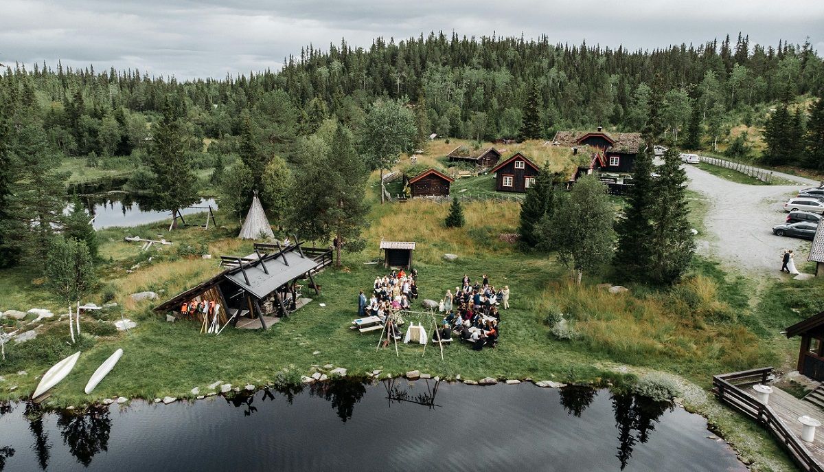 Біженці з України у Норвегії – українка показала життя у таборі для біженців - Закордон