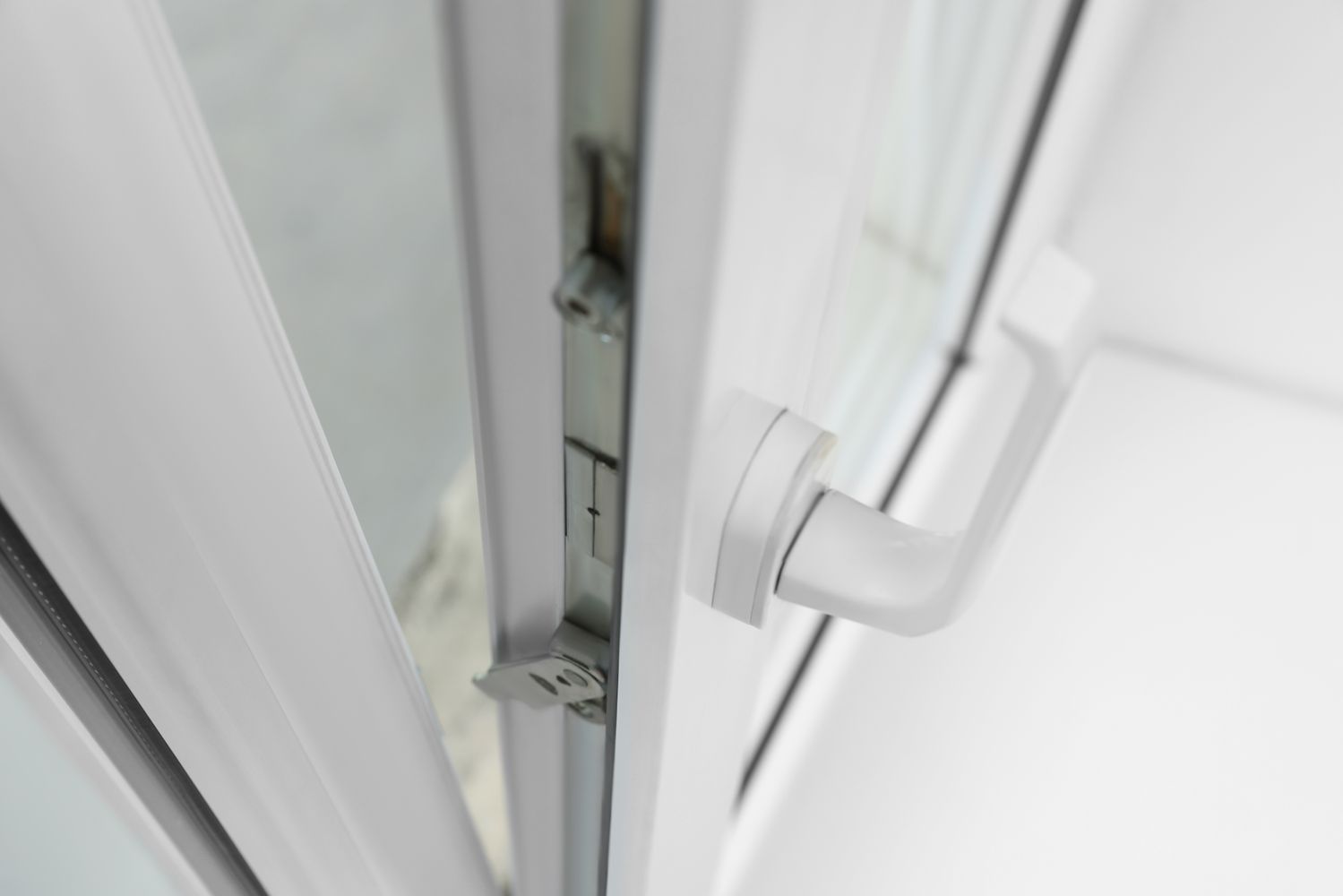 Режими пластикових вікон - який режим обрати у холодну пору року Режими пластикових вікон - який режим обрати у холодну пору року