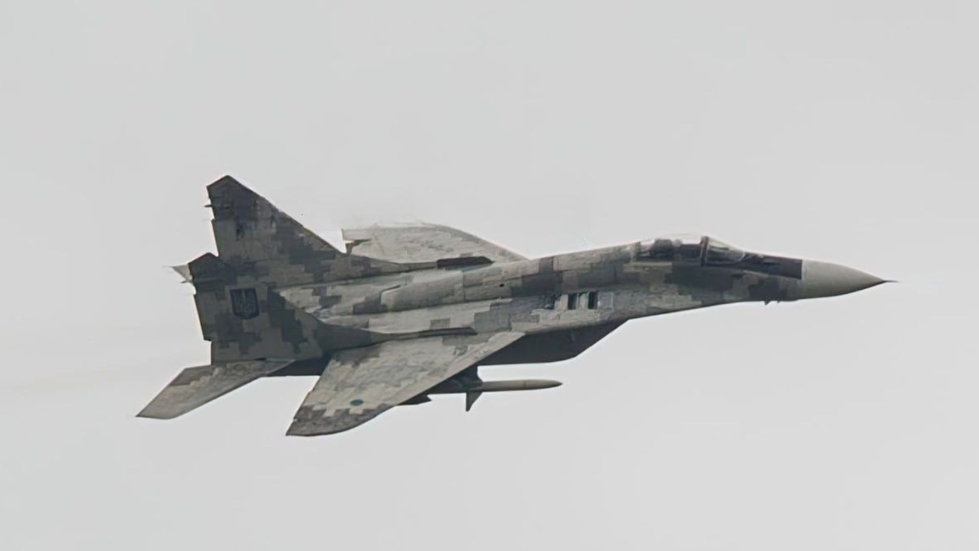 МіГ-29 знищив міст окупантів на Запоріжжі