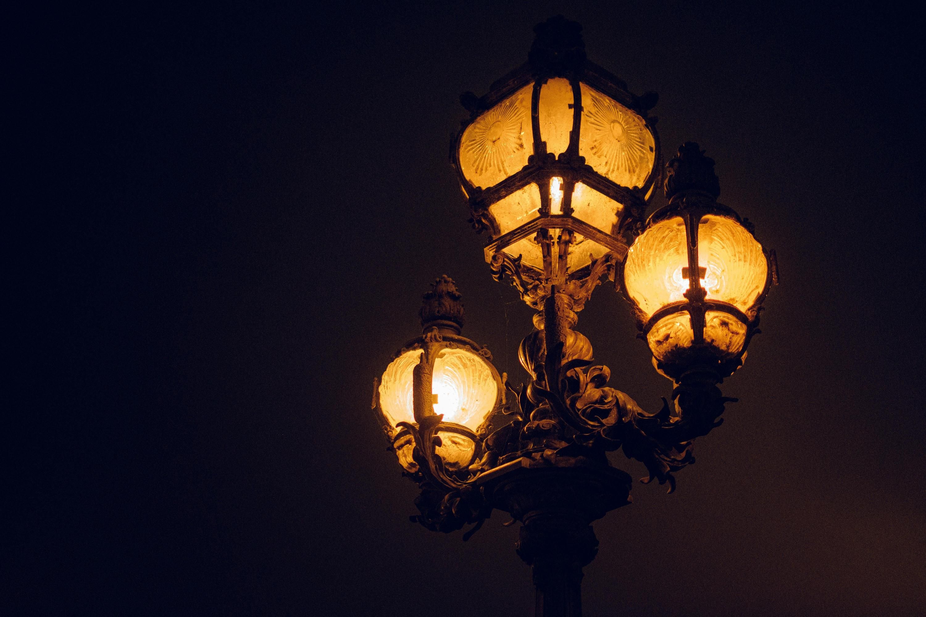 Частина Чернігівщини залишилася без світла Частина Чернігівщини залишилася без світла