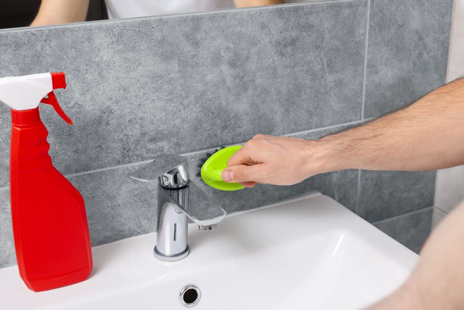  Какое простое действие незаметно разрушает ваш дом