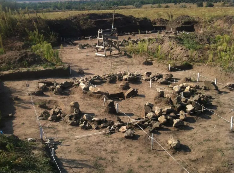 Украинский стоунхендж археология археологические находки Украина Украинский стоунхендж археология археологические находки Украина