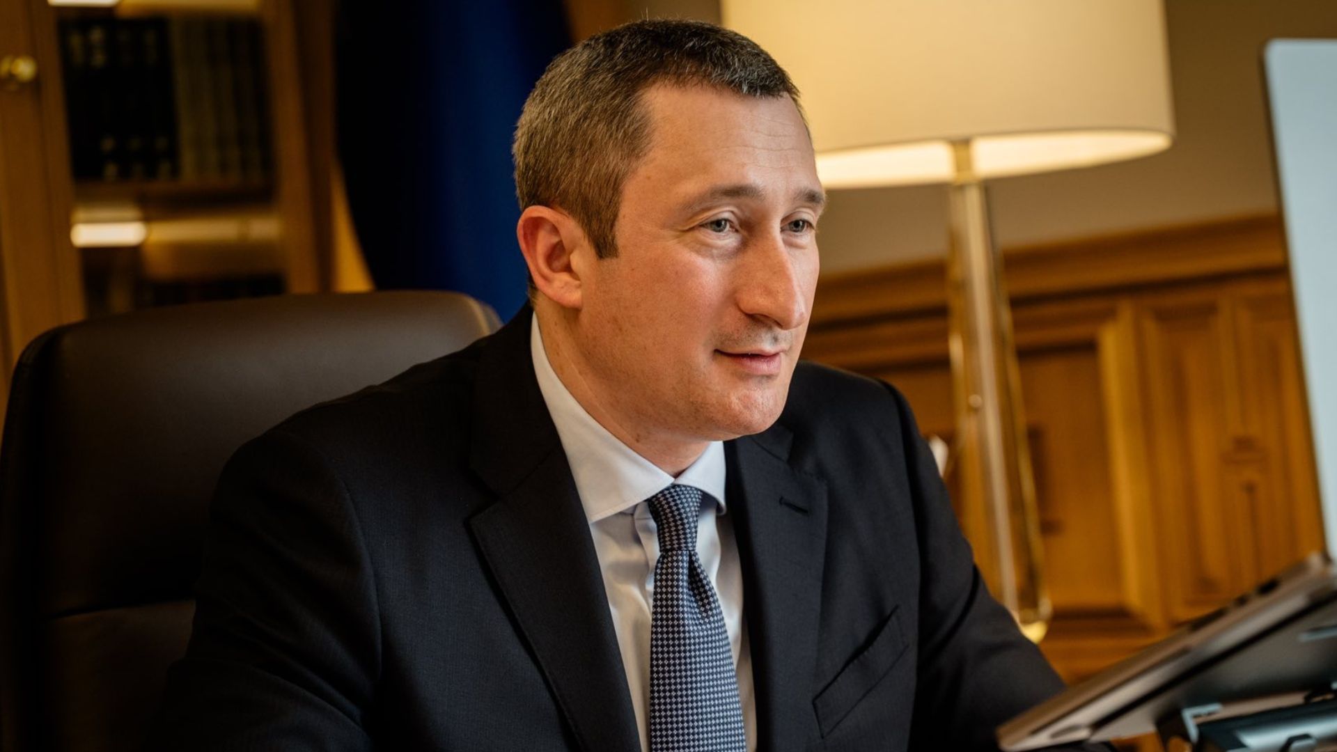 Чернишова запитали, чи планує він тікати з України