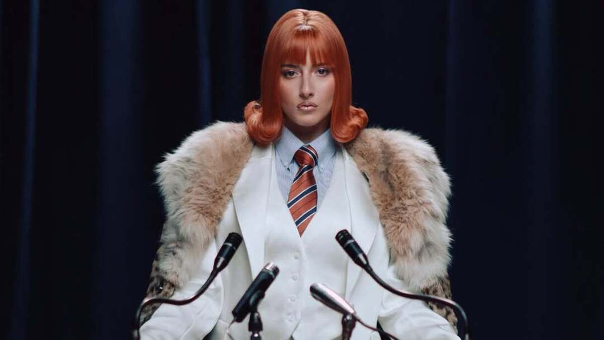 GRISANA отреагировала на слухи об отце-коррупционере - ответ певицы - Show24