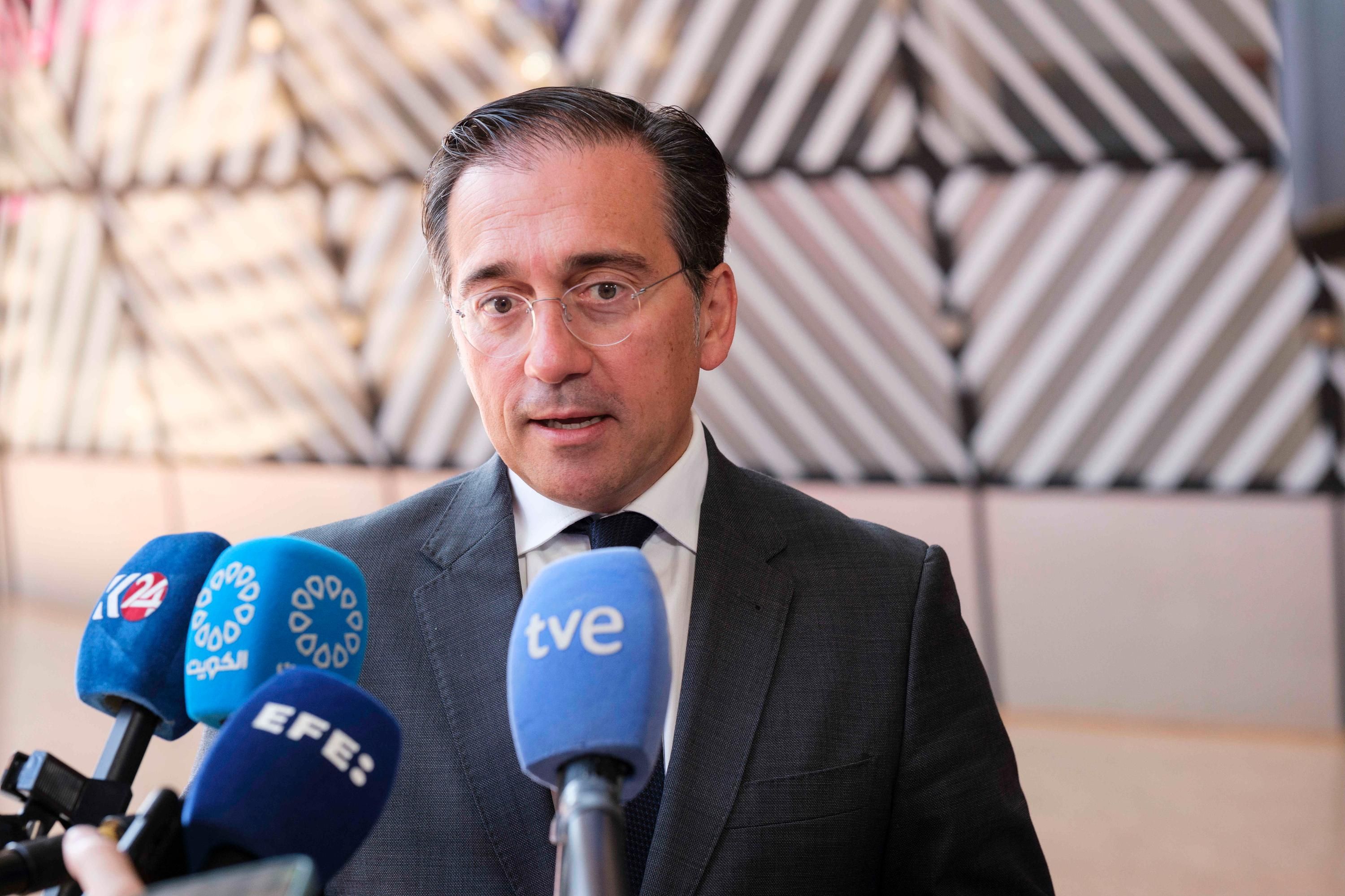 Испания выделяет Украине 1 миллиард помощи: акцент не только на оружие - Экономика