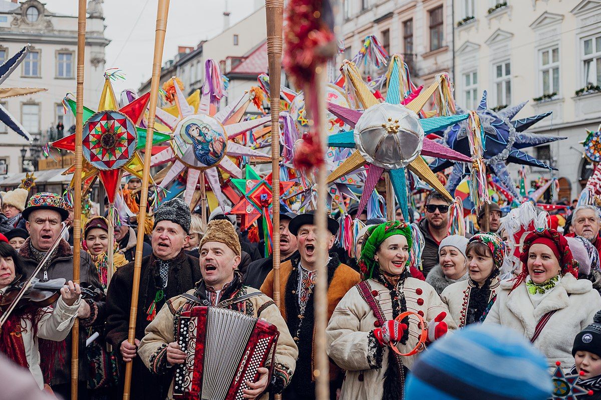 Звізда - есть ли это слово в украинском языке и что означает Звізда - есть ли это слово в украинском языке и что означает