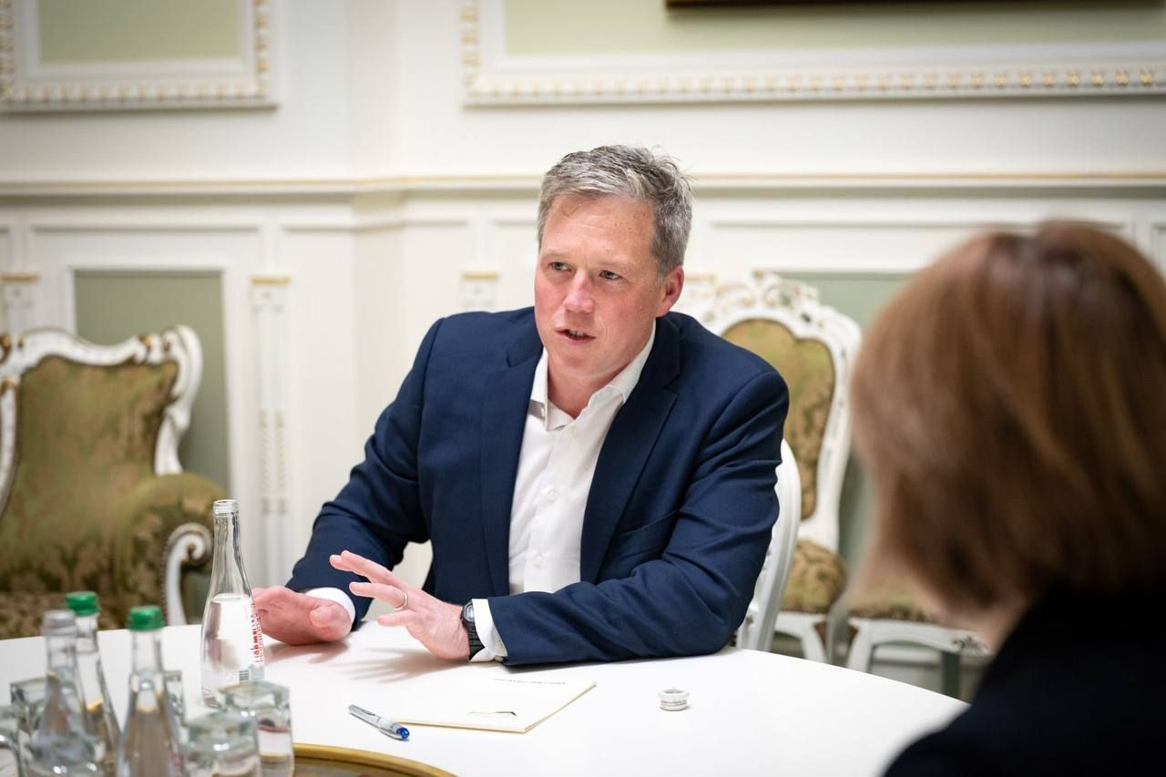 Мирні переговори - Зеленський зустрівся із представниками Трампа, - ЗМІ - новини України - 24 Канал Мирні переговори - Зеленський зустрівся із представниками Трампа, - ЗМІ - новини України - 24 Канал