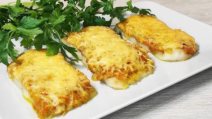 Панганиус запеченный с сыром