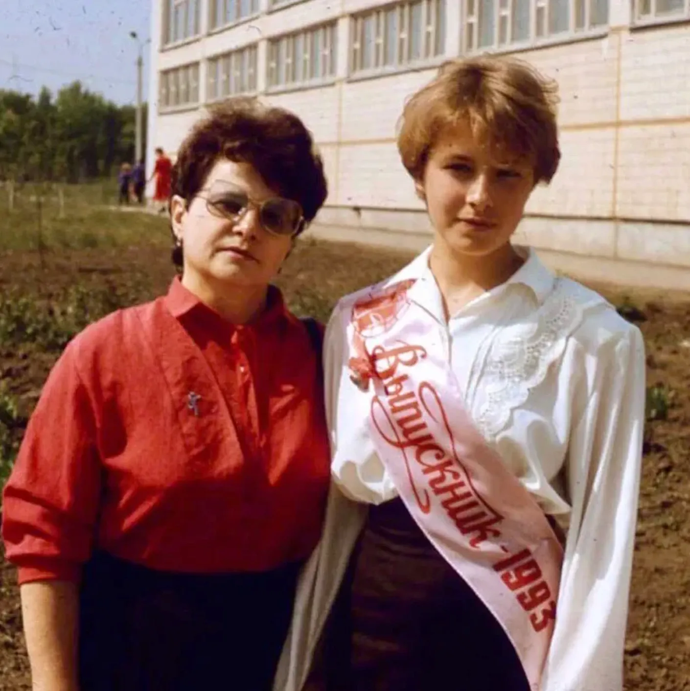 Олена Кравець з мамою у 1993 році 