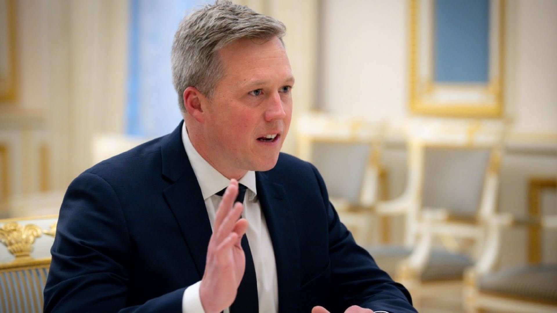 США змушують Україну погодитися на свою мирну пропозицію США змушують Україну погодитися на свою мирну пропозицію