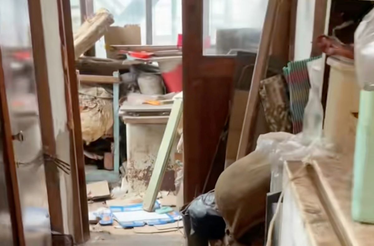 У центрі Одеси продають квартиру, яка нагадує сміттєзвалище - Нерухомість