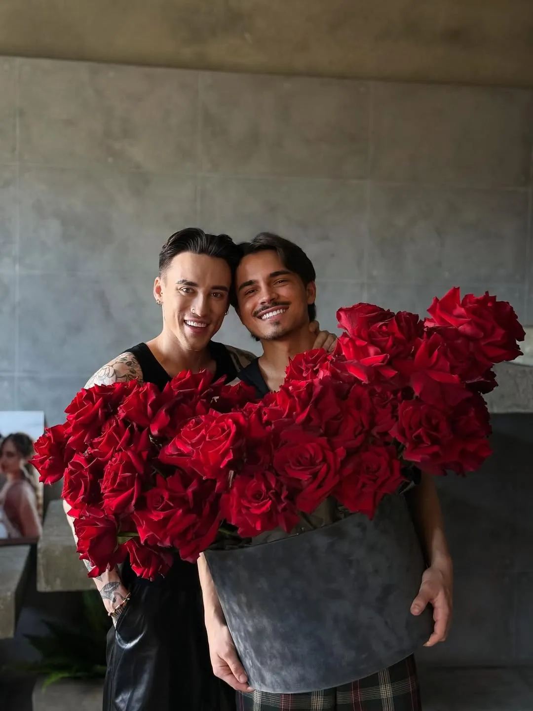 Олег Машуковський зі своїм обранцем Олег Машуковський зі своїм обранцем