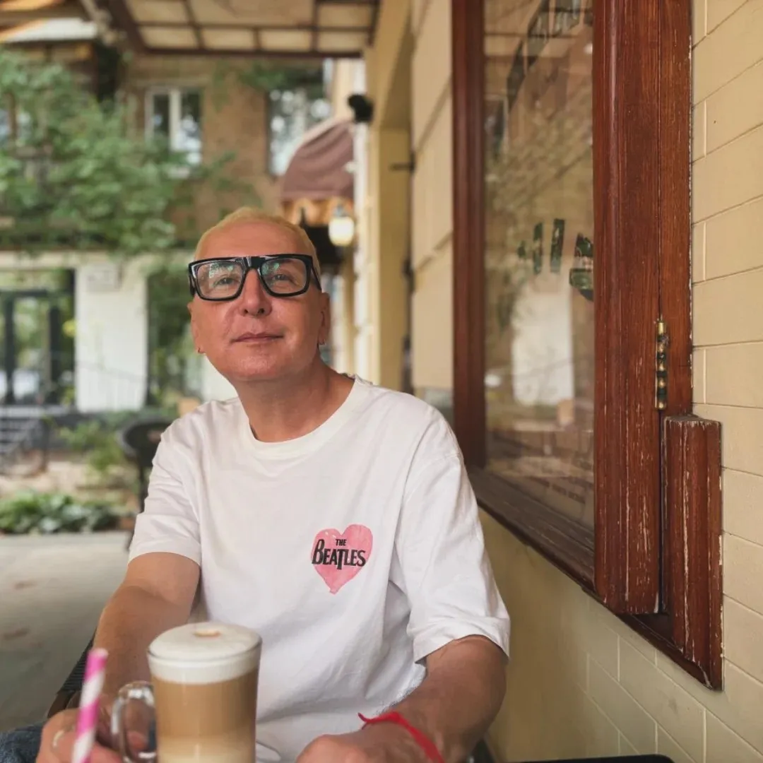 Костянтин Гнатенко Костянтин Гнатенко