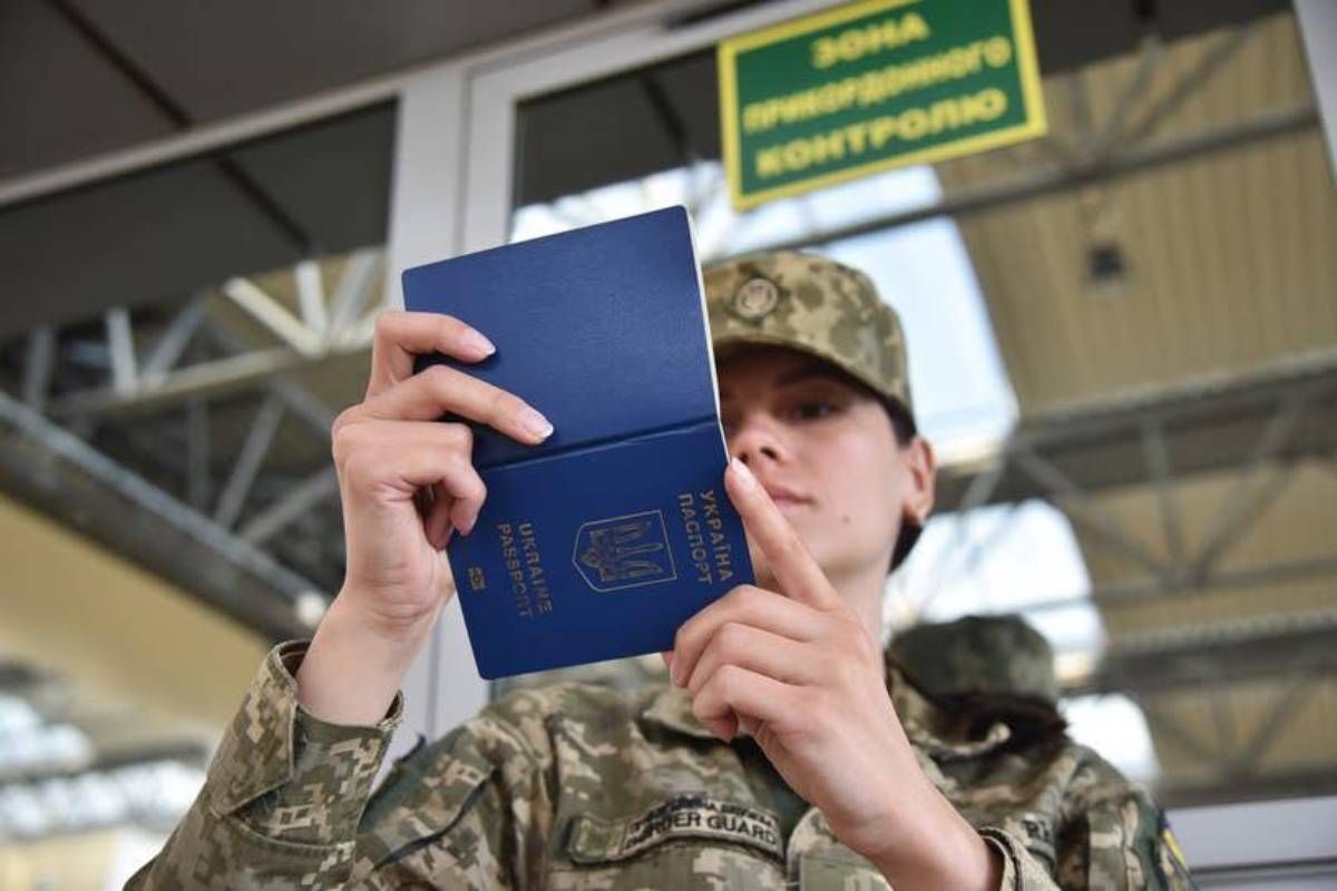 Виїзд чоловіків 18 – 22 років за кордон: чи є шкода для бізнесу в Україні Виїзд чоловіків 18 – 22 років за кордон: чи є шкода для бізнесу в Україні
