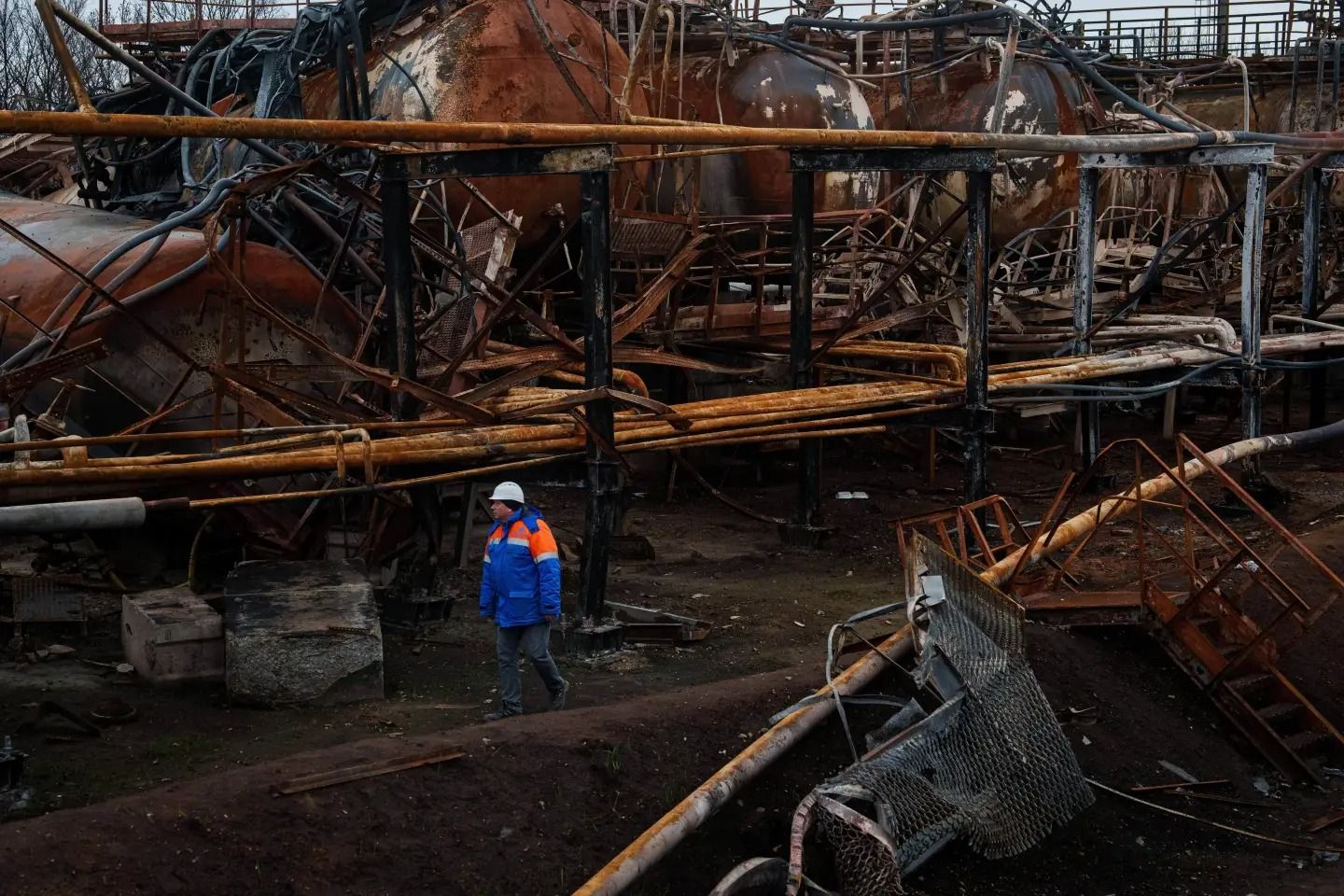 Деякі об'єкти газової інфраструктури зруйновано майже вщент Деякі об'єкти газової інфраструктури зруйновано майже вщент