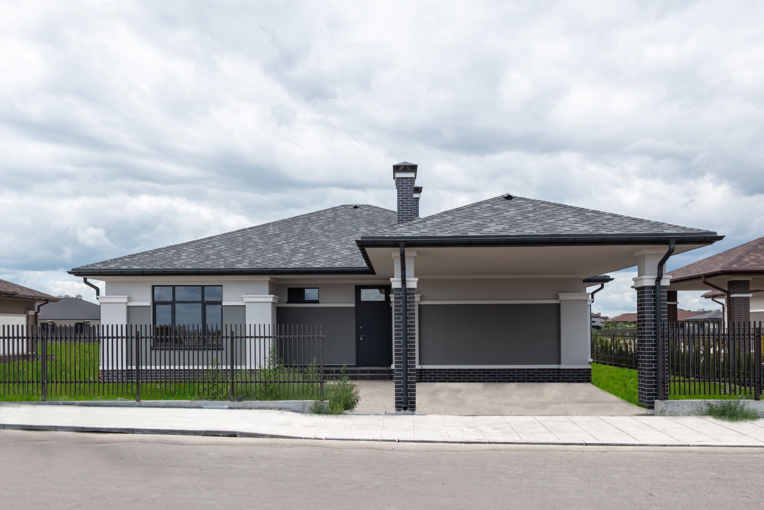 Земля під будинком