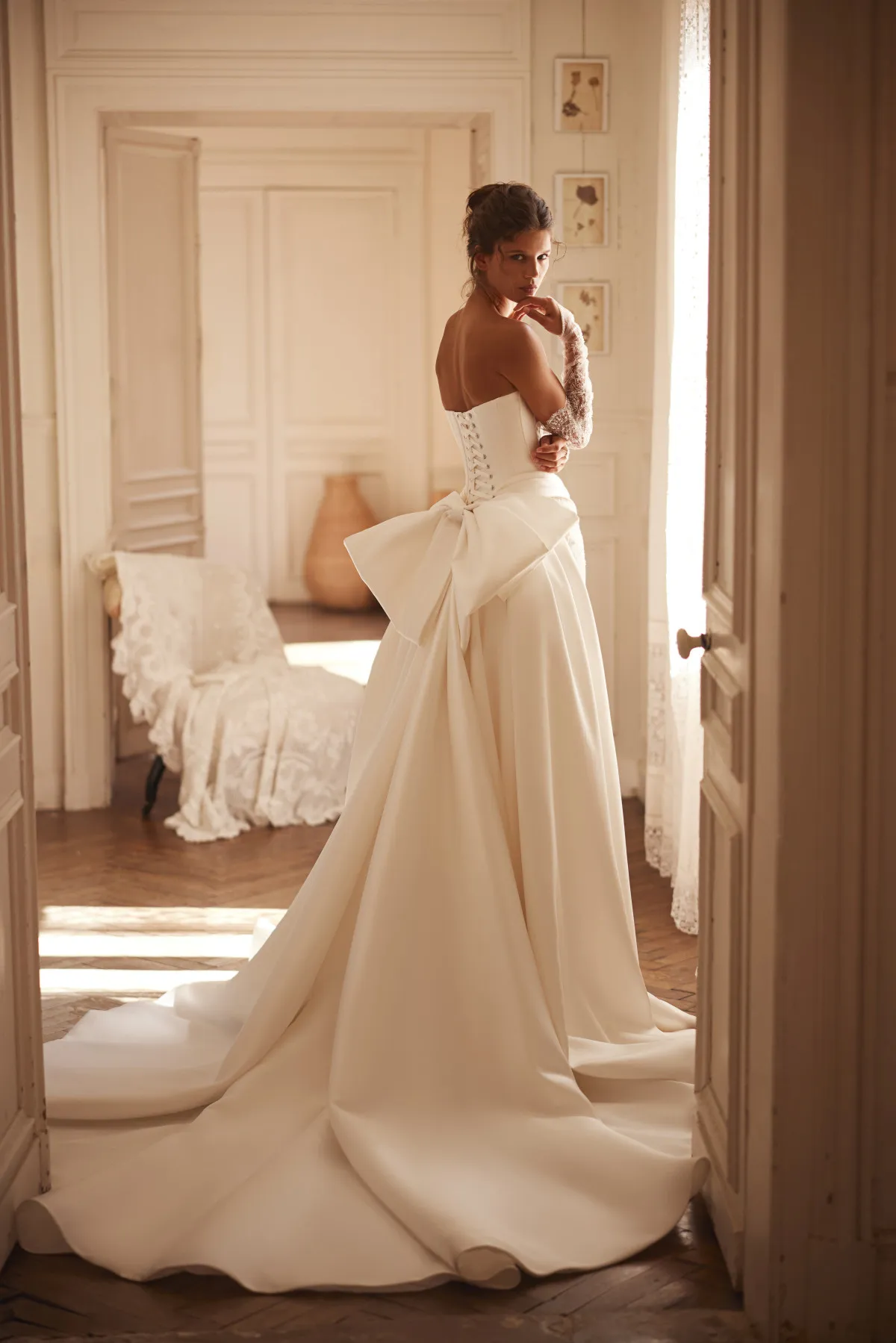 Весільні сукні 2026 / Фото Elle Весільні сукні 2026 / Фото Elle