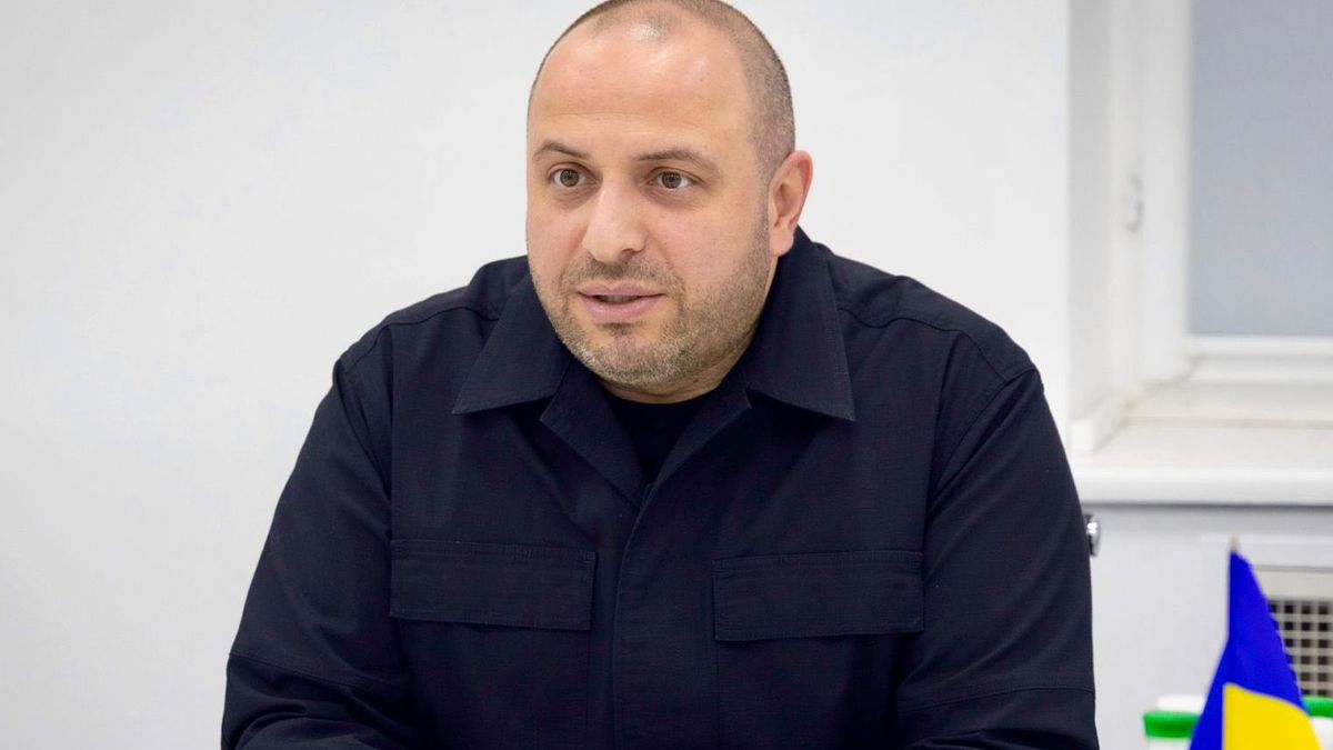 Умєрова опитали в НАБУ Умєрова опитали в НАБУ