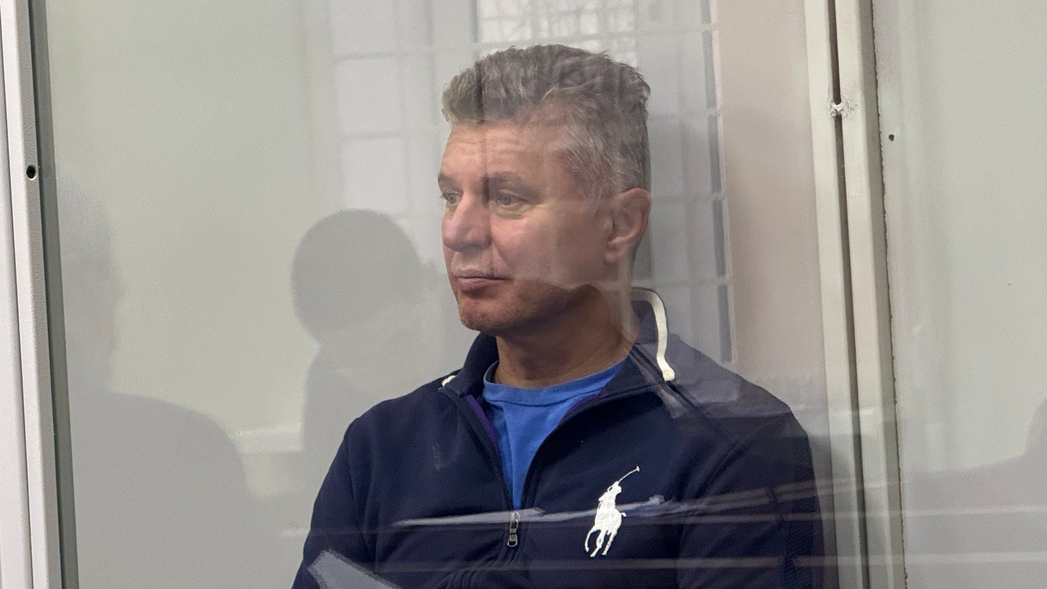 За Фурсенка внесли заставу