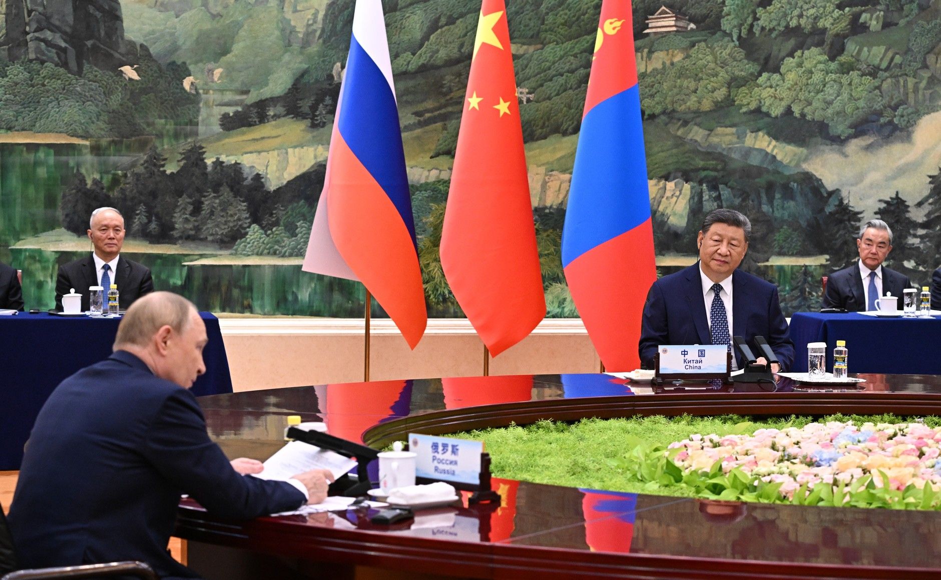 Російський диктатор Володимир Путін, китайський лідер Сі Цзіньпін Російський диктатор Володимир Путін, китайський лідер Сі Цзіньпін