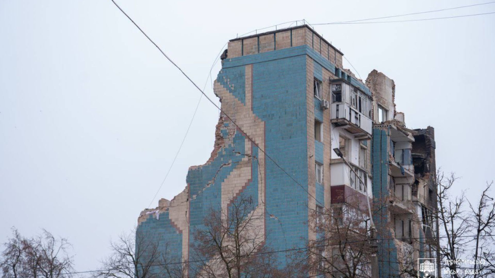 Разрушенная многоэтажка в Тернополе