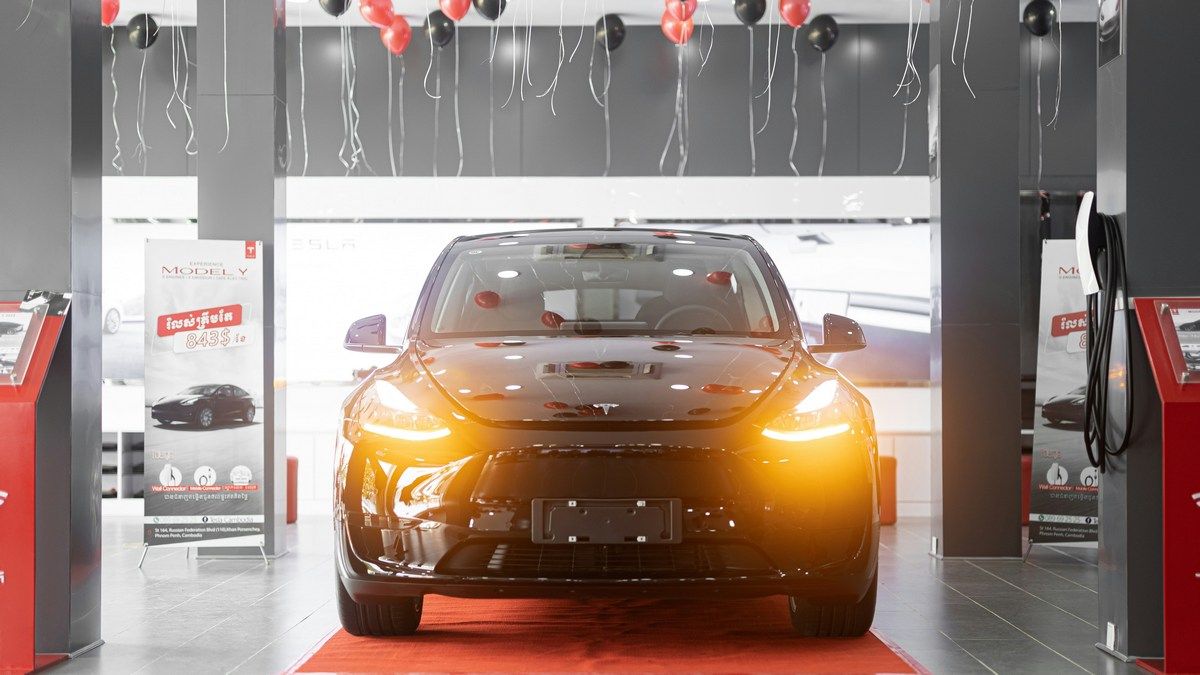 Tesla встановила рекорд продажів автомобілів у Норвегії Tesla встановила рекорд продажів автомобілів у Норвегії