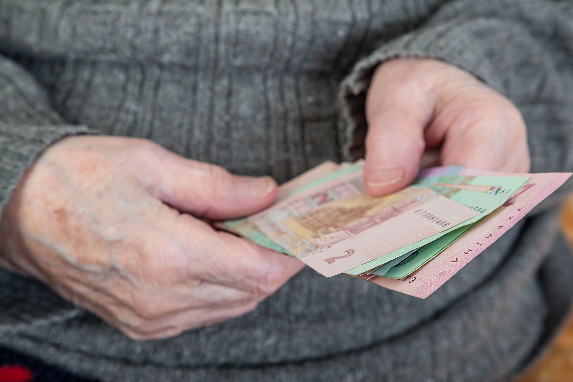 Менше, ніж для звичайної: скільки треба стажу для соціальної пенсії