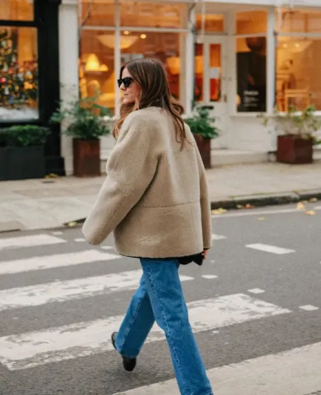 Стильная верхняя одежда на зиму / Фото Who What Wear