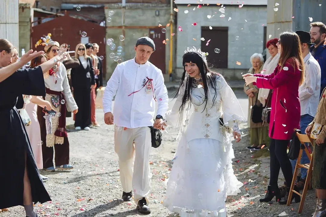 Євген Володченко і Діна Чмуж одружились Євген Володченко і Діна Чмуж одружились