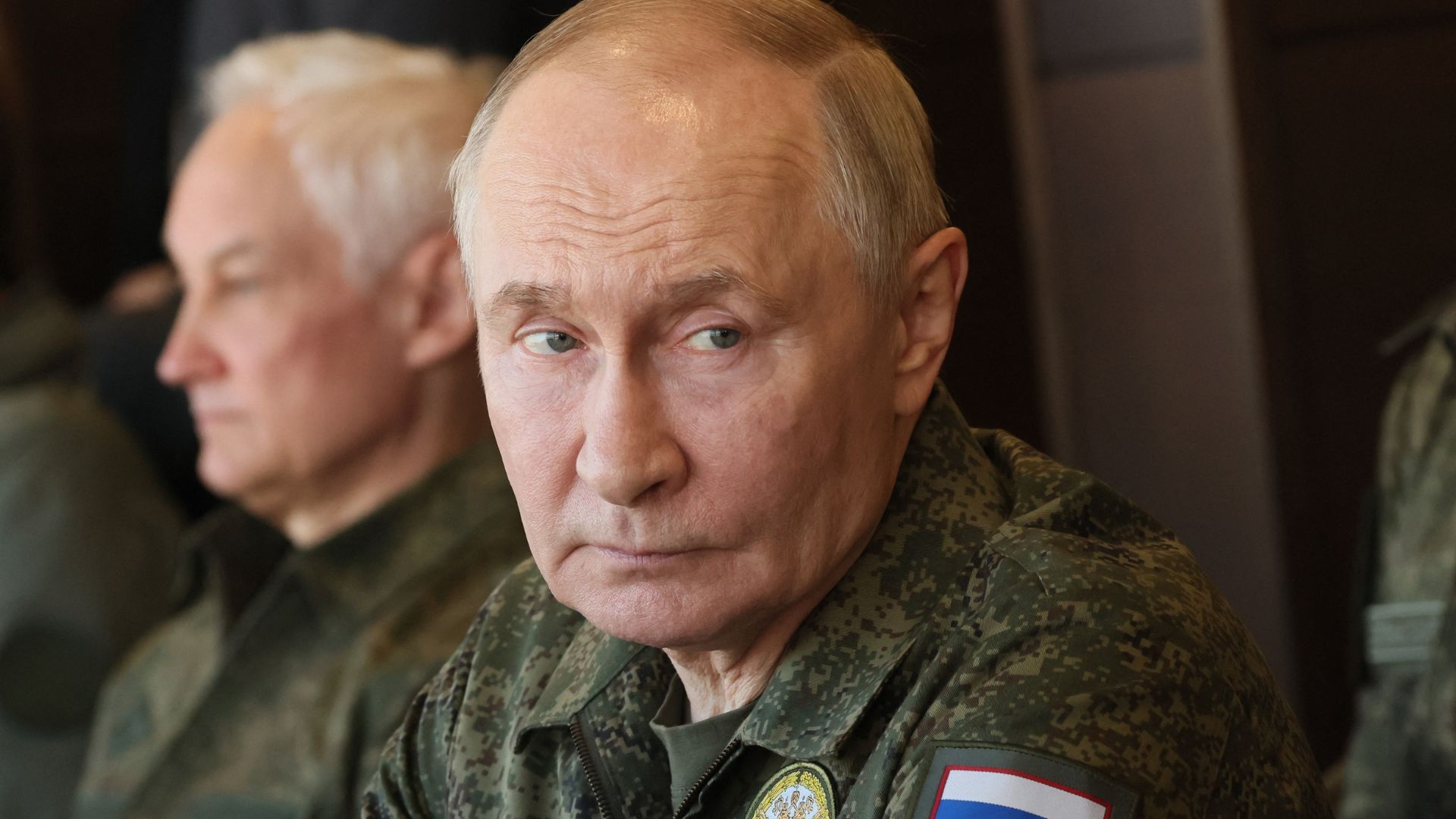 Путин сделал новые маразматические заявления Путин сделал новые маразматические заявления