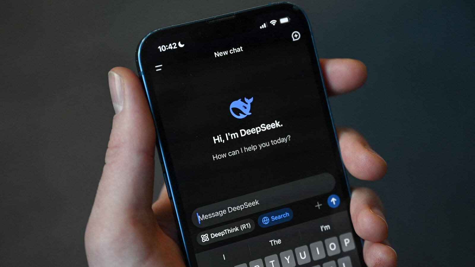 DeepSeek представила два нові AI-рішення з акцентом на мислення та інструменти