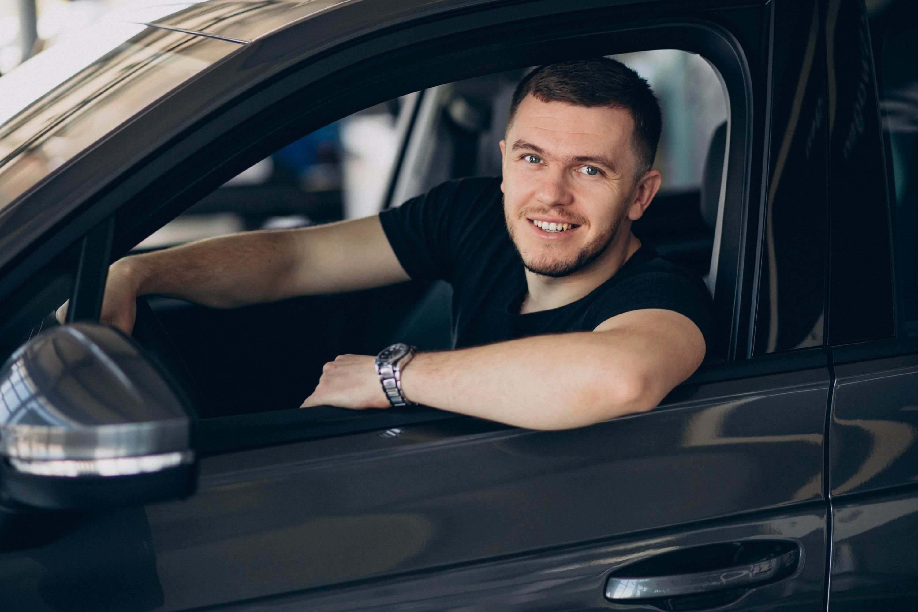 Як звертатися до Сави?