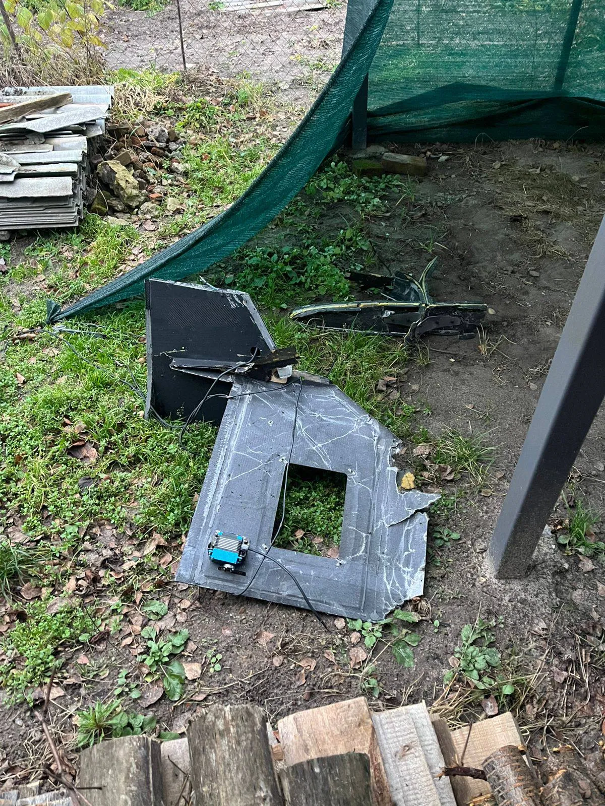 Уламки збитого БпЛА в Чернігові 7 грудня 2025 року