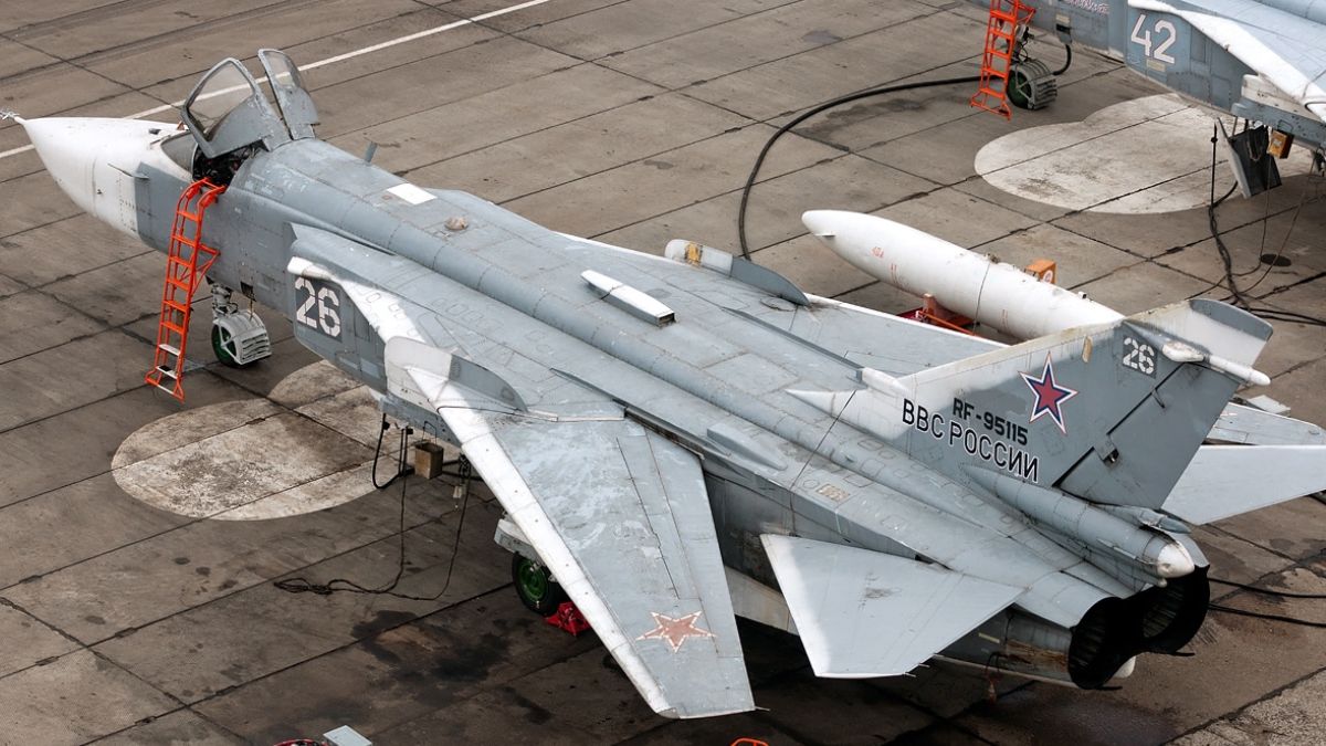 Свитан прокомментировал инцидент с бомбардировщиком в России