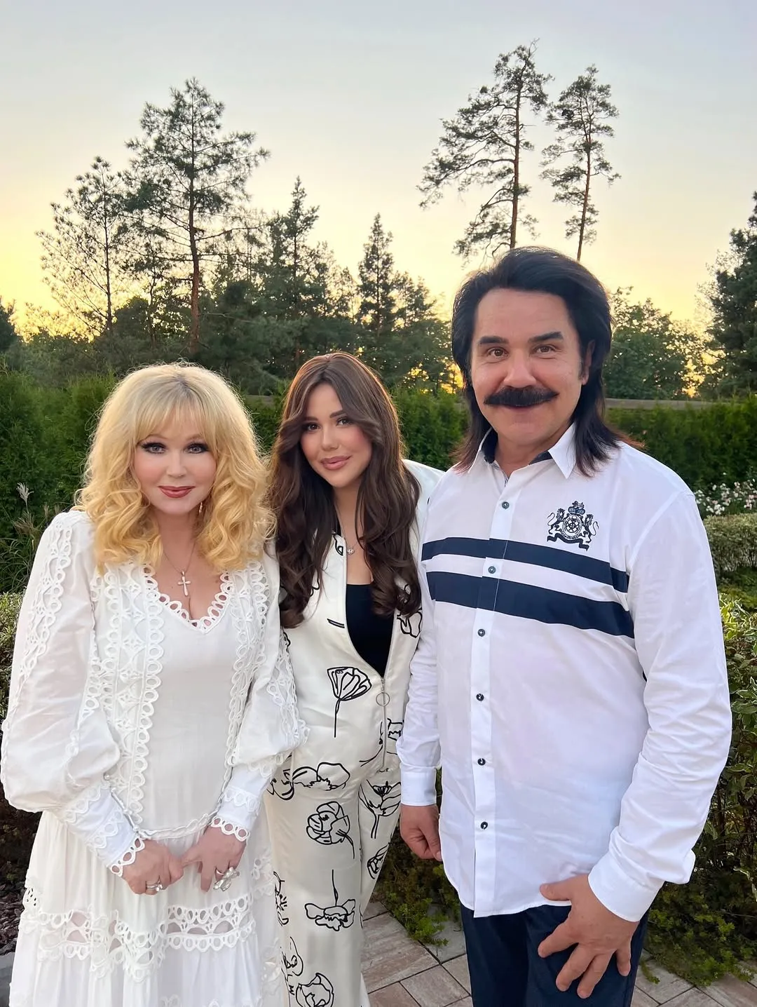 Павло та Марина Зіброви з донькою 