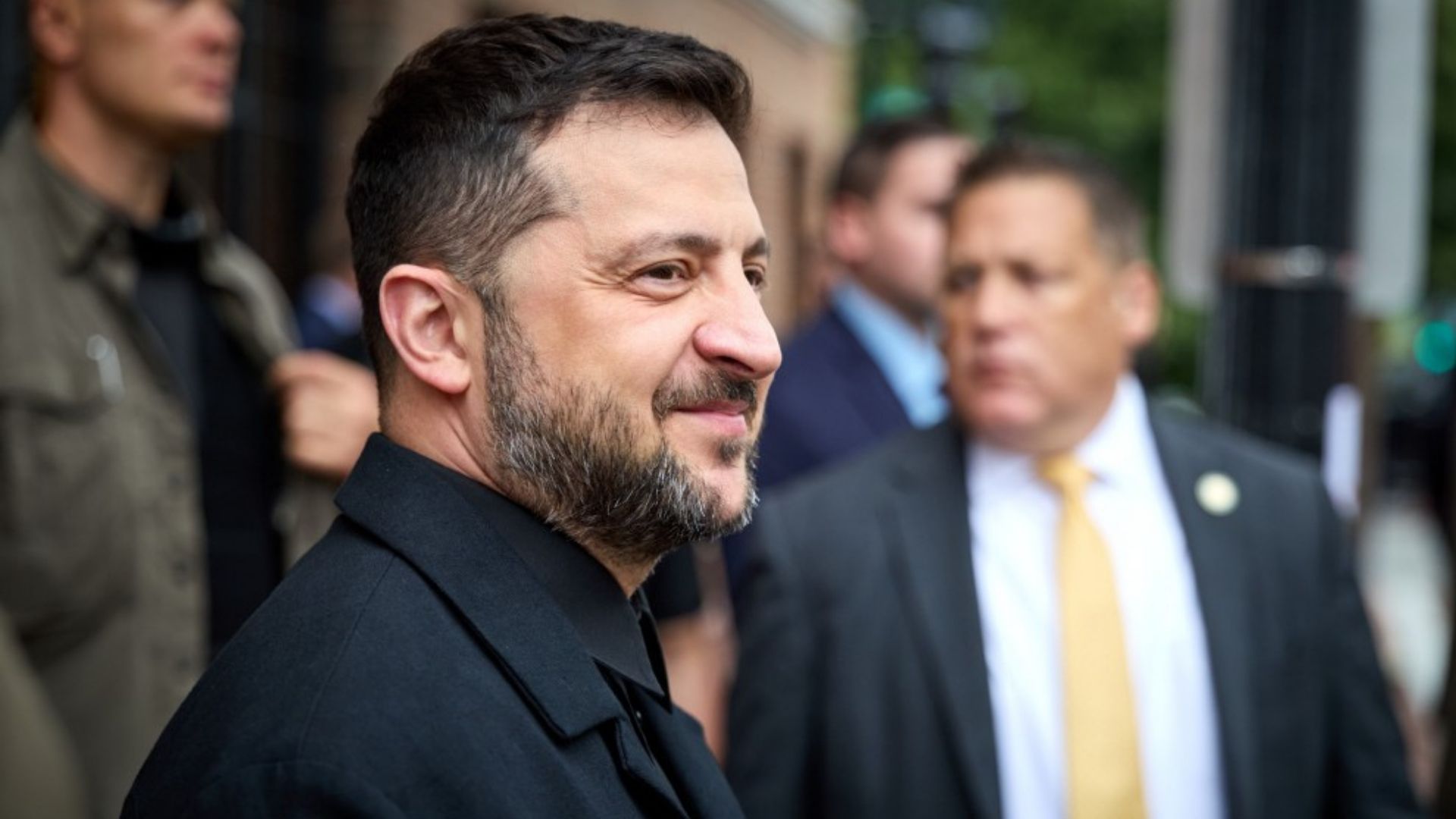 Зеленський про три документи щодо мирної угоди Зеленський про три документи щодо мирної угоди