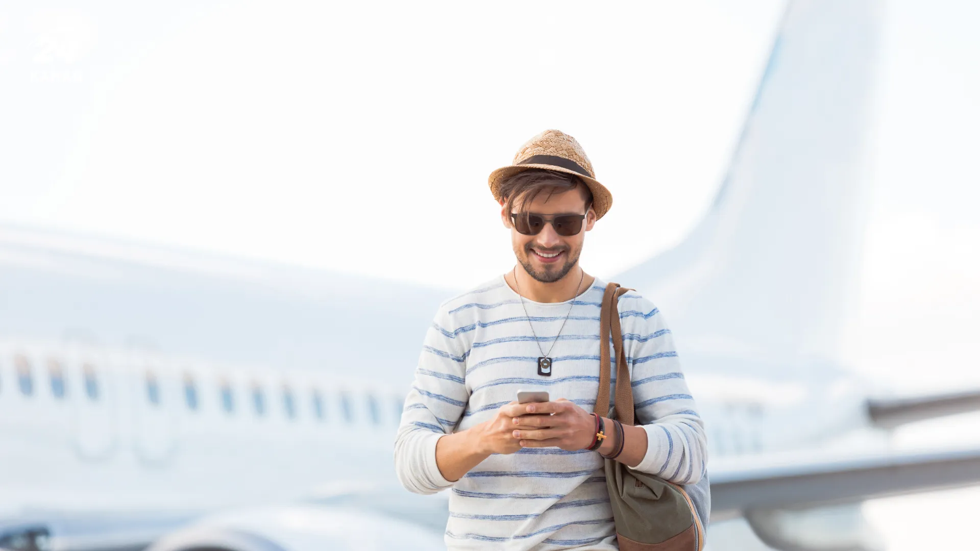 Коли краще бронювати квитки для подорожей / фото Canva Коли краще бронювати квитки для подорожей / фото Canva