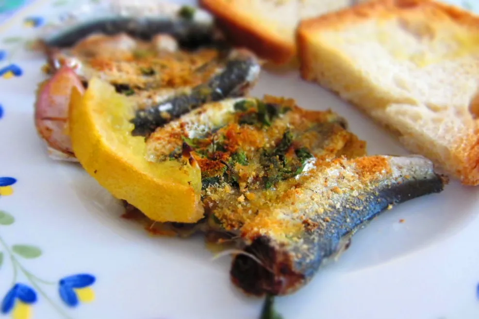 Как испечь сардины