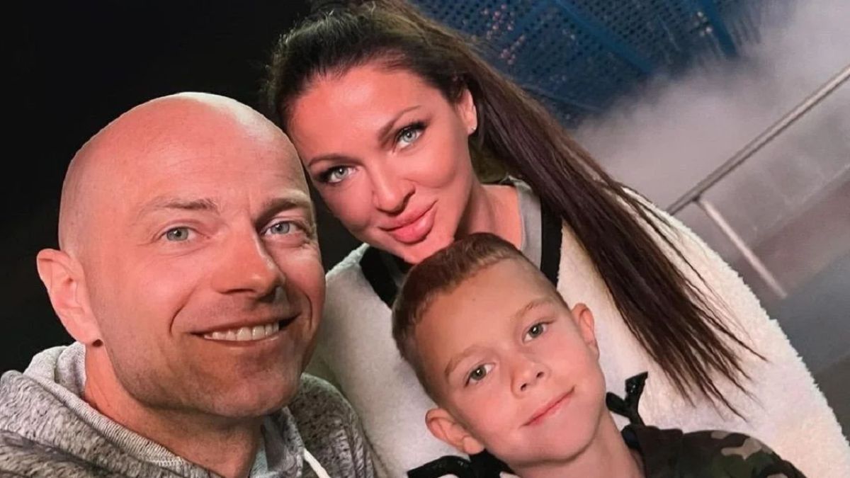 Влад Яма з дружиною і сином