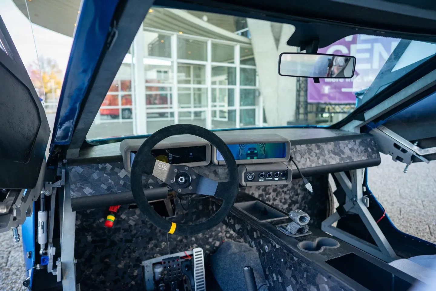 Автомобіль ARIA Автомобіль ARIA