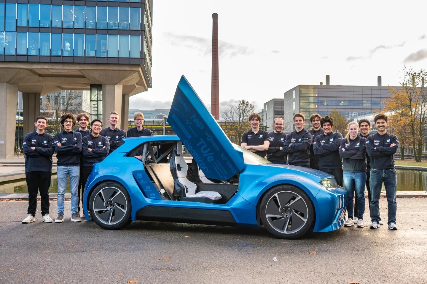 Автомобіль ARIA Автомобіль ARIA