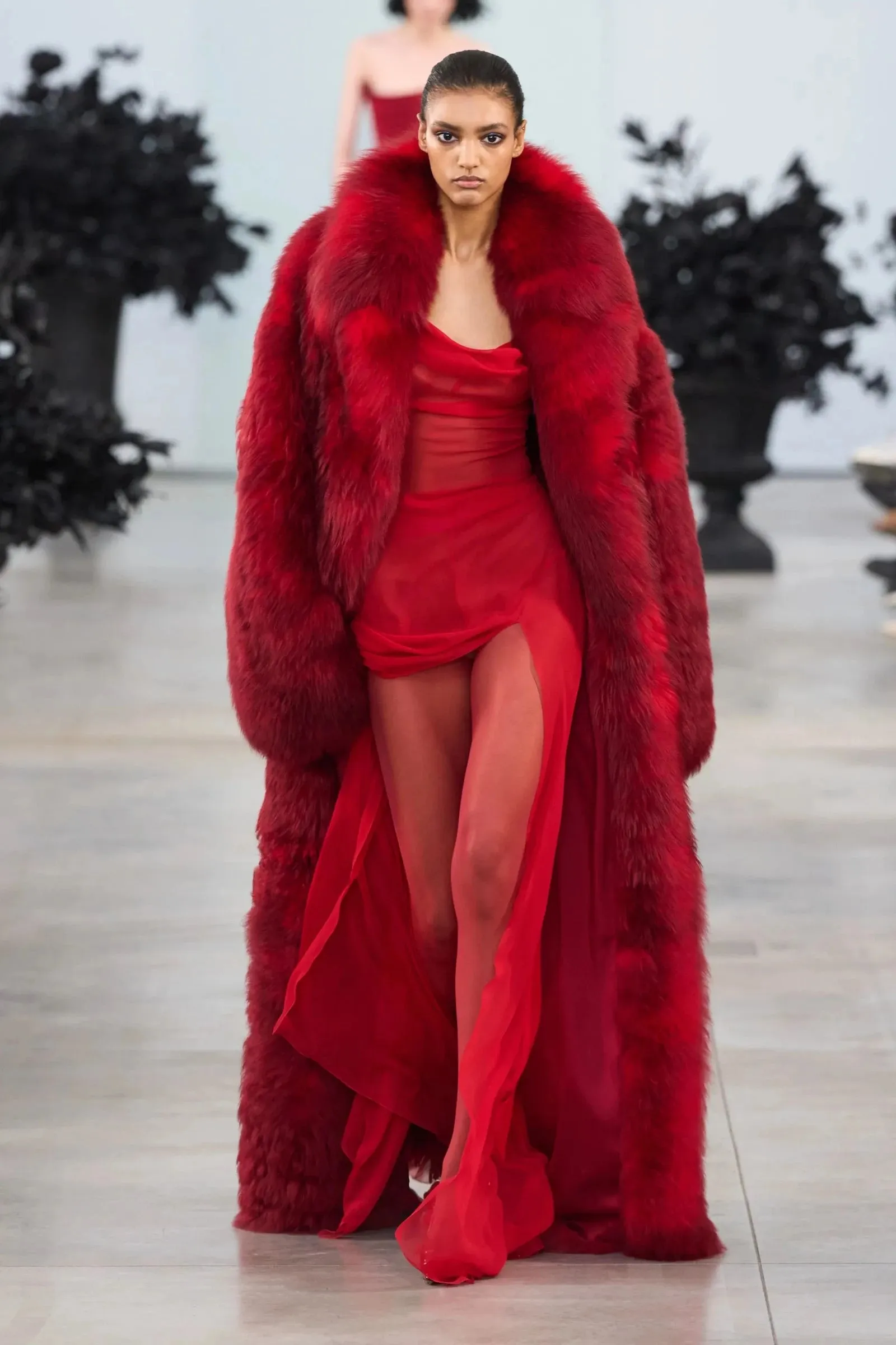 Цвета платьев на Новый год / Фото Vogue Цвета платьев на Новый год / Фото Vogue