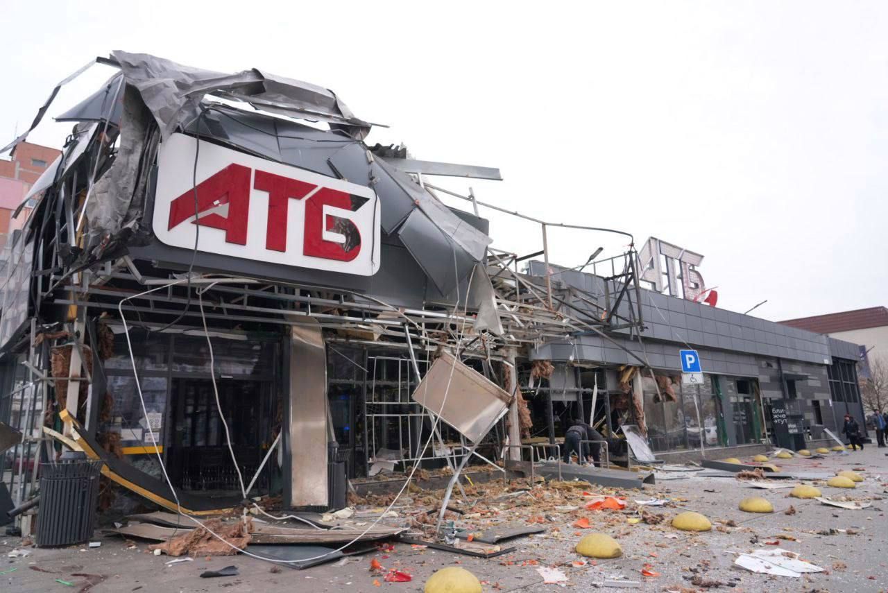 Россияне атаковали Запорожье КАБами Россияне атаковали Запорожье КАБами