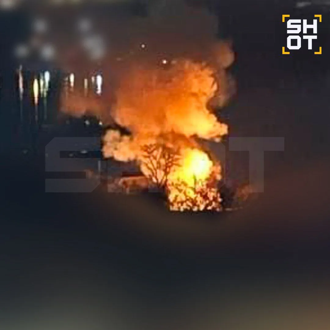 Пожар после попадания в него 