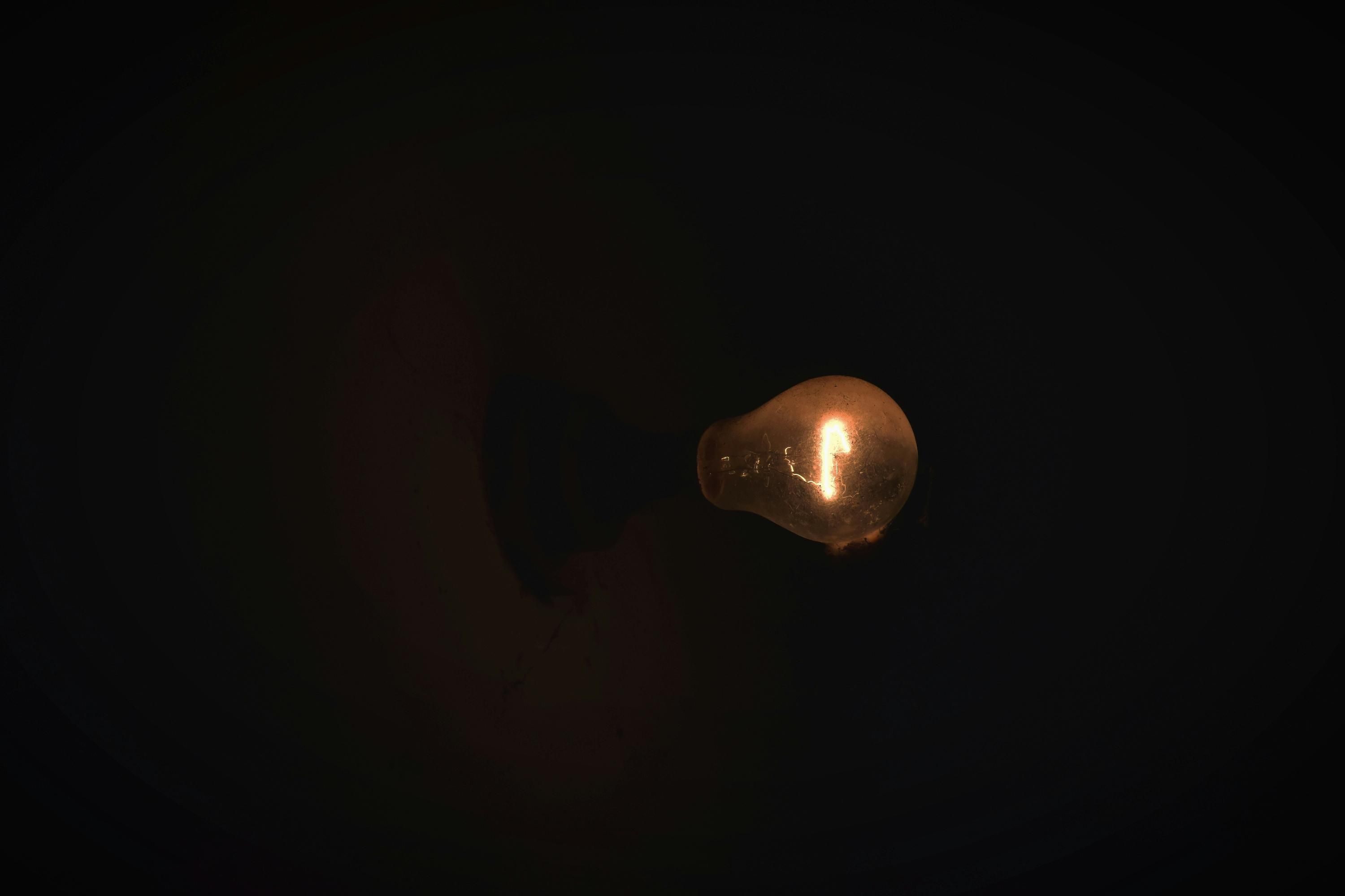 Света не будет 20 часов - на сколько будут выключать электричество, будет ли свет зимой Света не будет 20 часов - на сколько будут выключать электричество, будет ли свет зимой