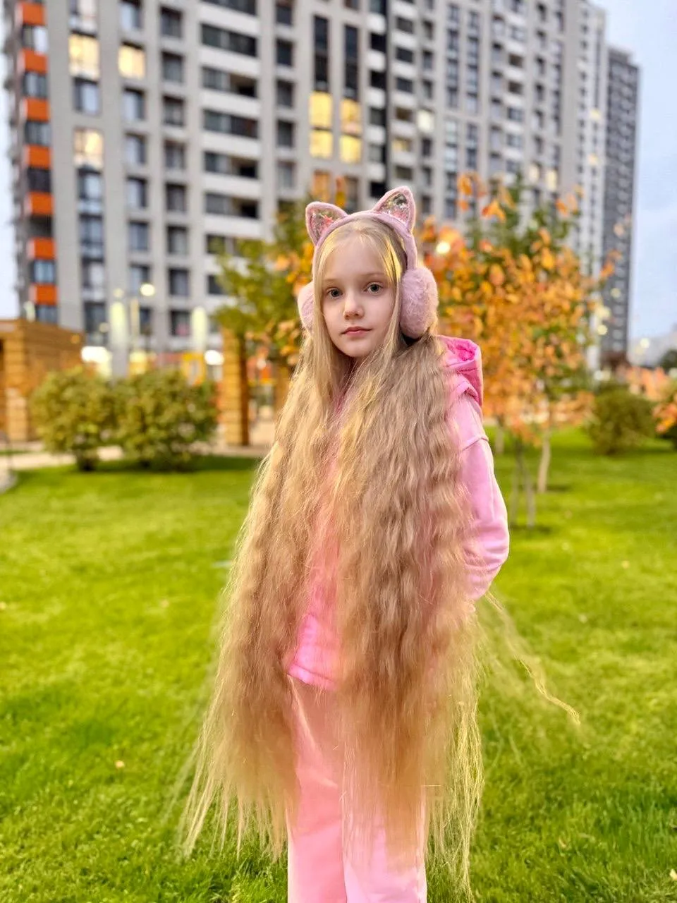 Тіфані найдовше волосся рекорд України Тіфані найдовше волосся рекорд України